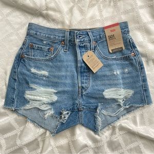 NWT Levi’s 501 Shorts